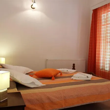 & Archontou Bed & Breakfast