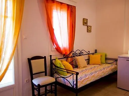 & Archontou Bed & Breakfast 3*