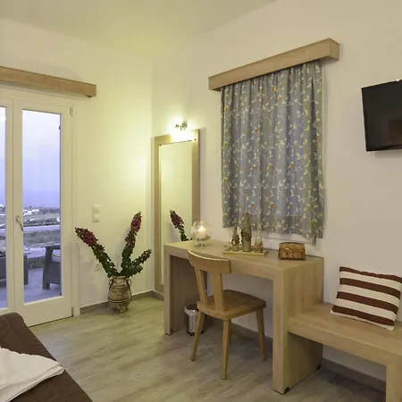 Bed & Breakfast & Archontou 3*